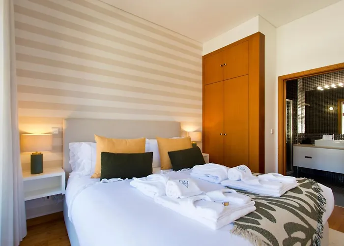Boutique Rentals-sao Bento Ribeira * Porto